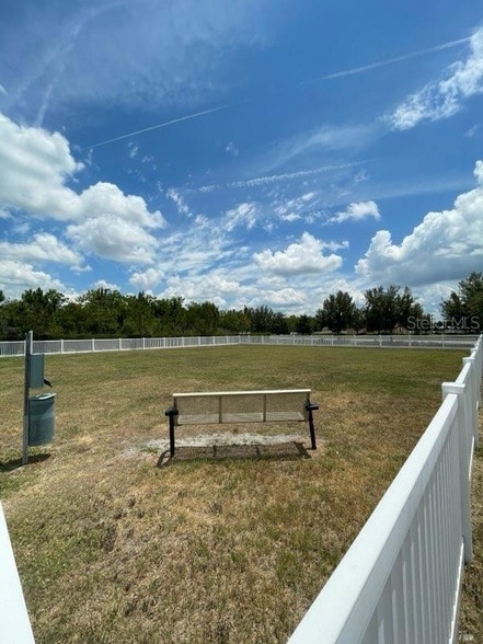 Building Photo - 6911 Gideon Cir