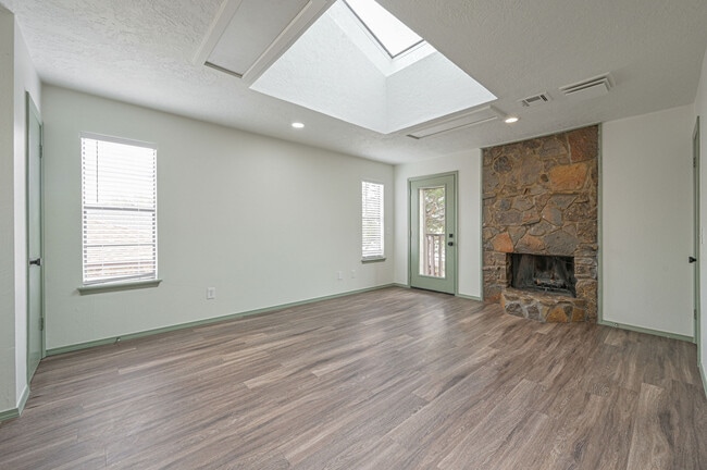 Building Photo - 1626 NW 45th St