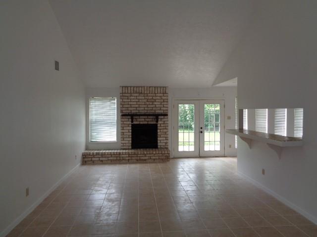 Building Photo - 10211 Golden Meadow Dr