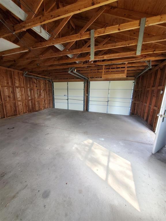 Building Photo - 2272 FM 1044