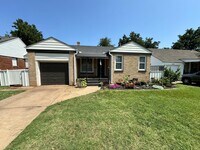 Building Photo - 2441 NW 32nd St