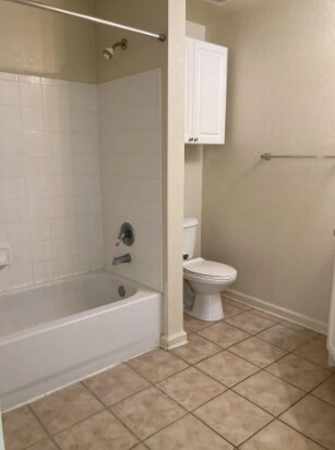 Building Photo - 415 S Villa San Marco Dr