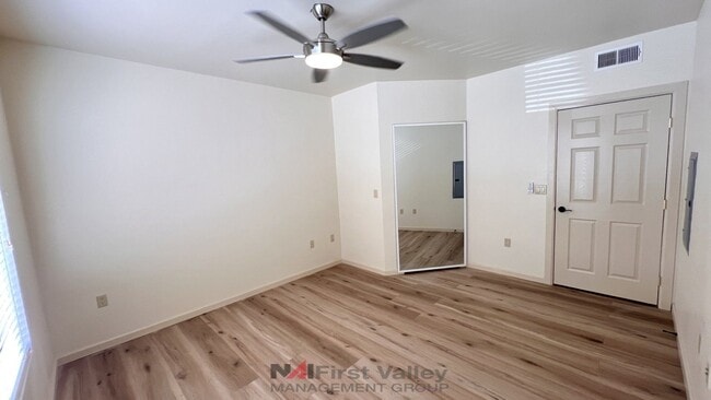 Building Photo - One Bedroom, One Bath