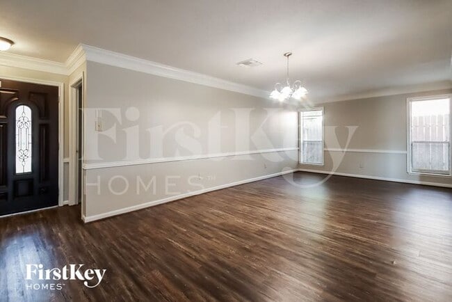 Building Photo - 11111 Sageorchard Cir
