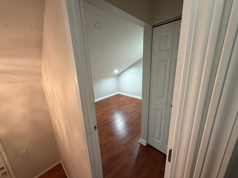 Building Photo - 2192 Wildwood Ln