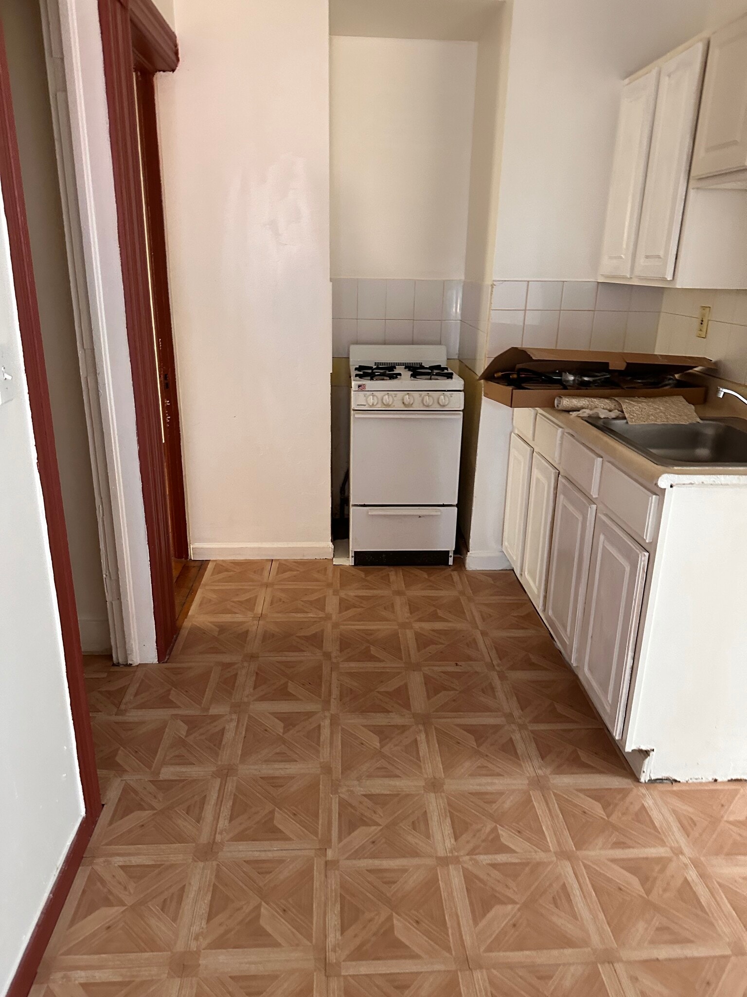 Building Photo - 1584 Van Vranken Ave