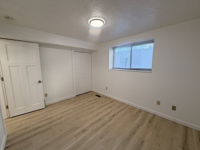 Building Photo - 325 S 600 W