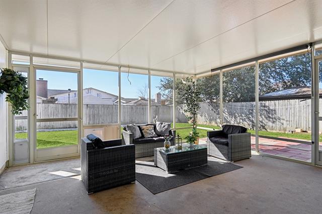 Building Photo - 2106 Avalon Ln