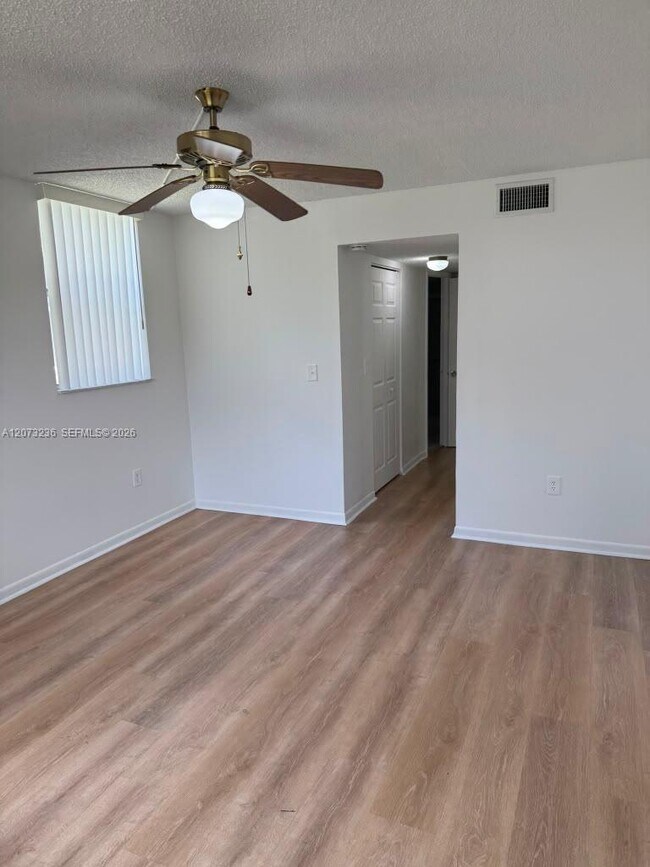 Building Photo - 1830 SW 81st Ave