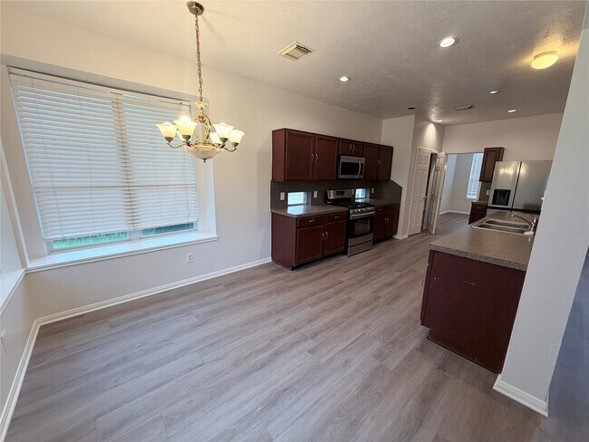 Building Photo - 17407 S Sienna Cove Ln