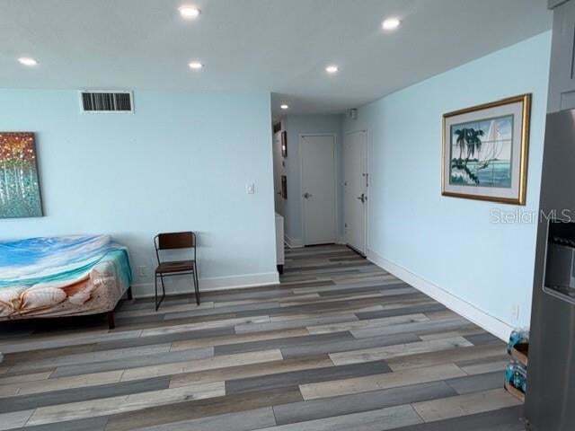 Building Photo - 7200 Sunshine Skyway Ln S