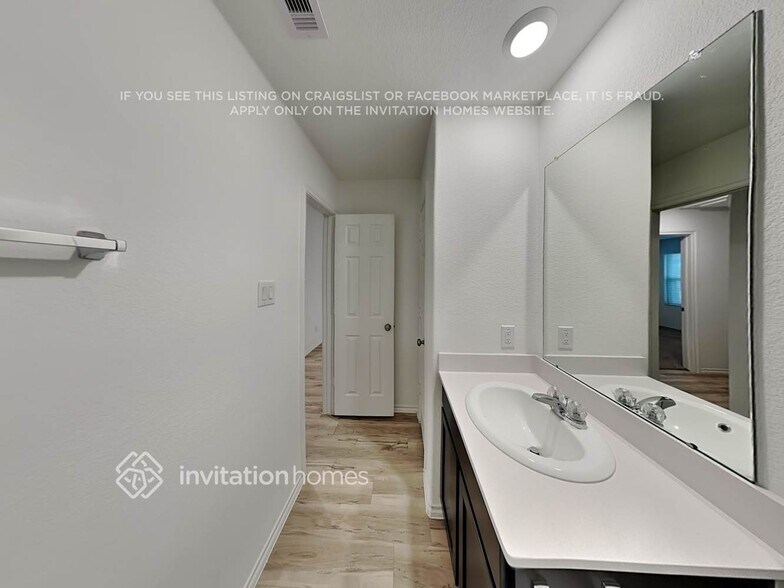 Building Photo - 24126 Sonoran Hts Ct