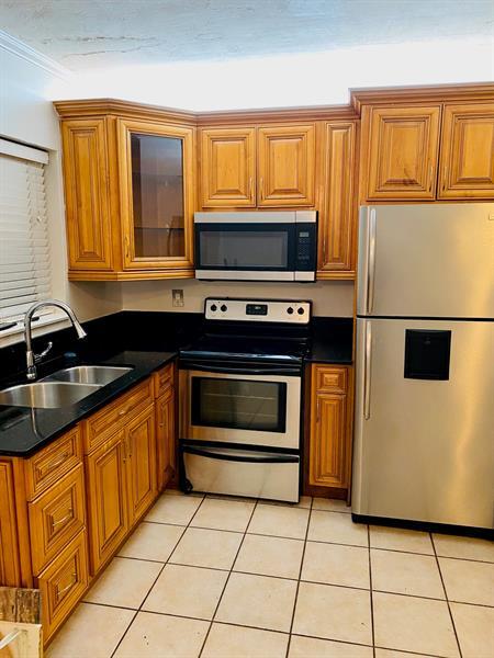Primary Photo - 1301 N 12th Ct