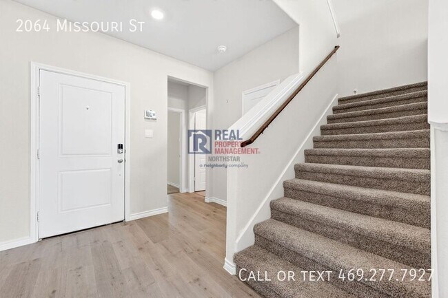Building Photo - 2064 Missouri St