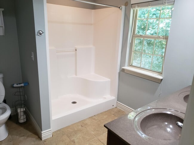 Building Photo - 1815 Mountain Ash Ct