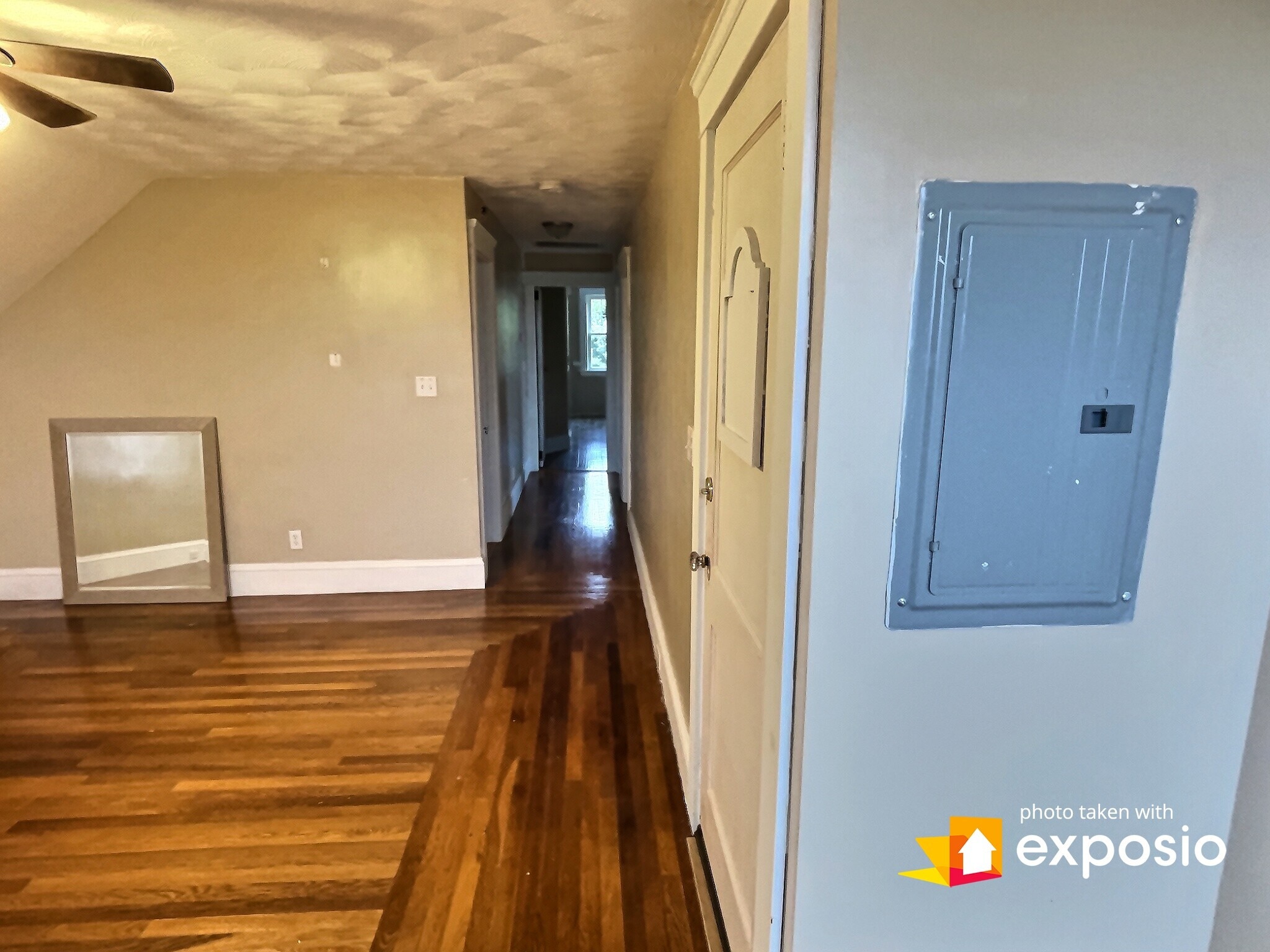 Living room - 105 Wheeler Ave