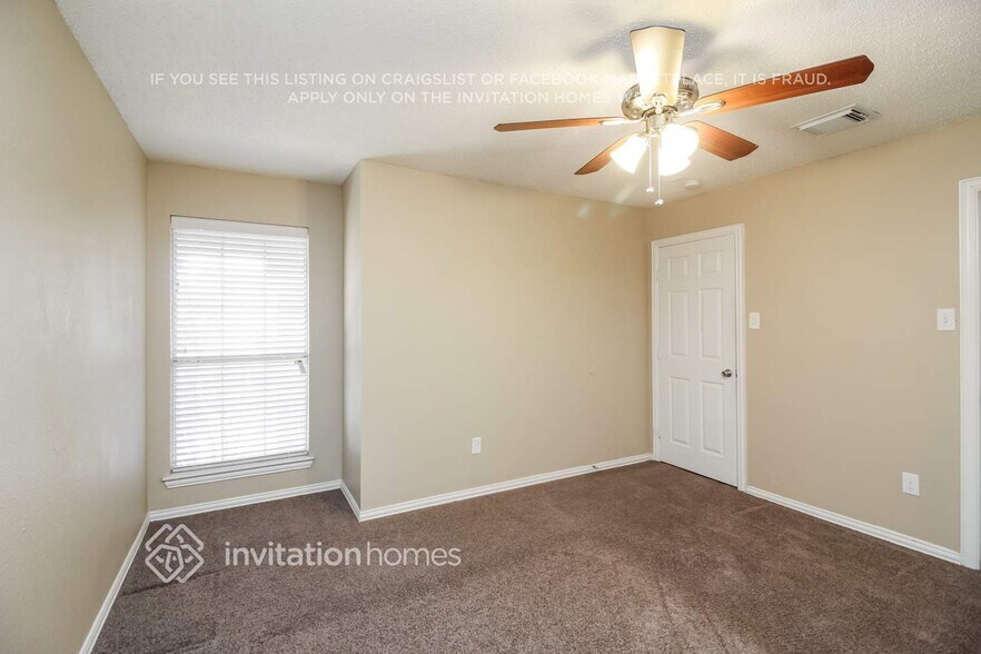Building Photo - 1012 Tanglewood Dr