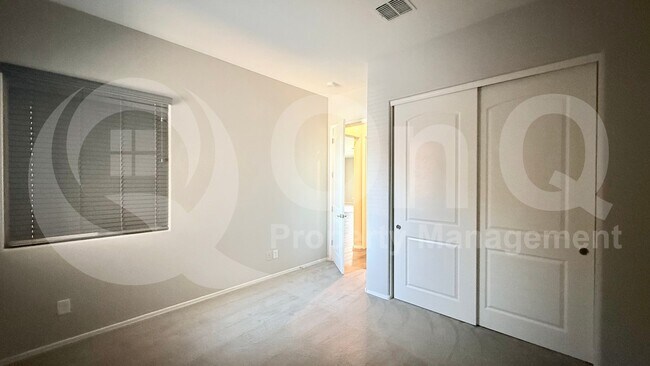 Building Photo - 22701 E Avenida Del Valle