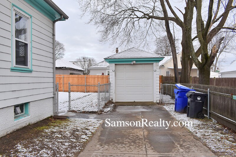 Building Photo - 69 Nathaniel Ave