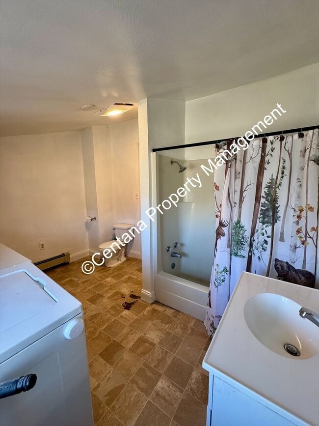 Building Photo - 2 bedroom 1 Bath House