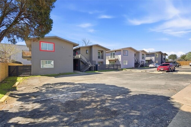 Building Photo - 2703 Windswept Cove