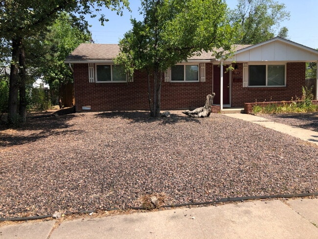 Building Photo - Charming 3-Bed Home with Ideal Layout in Boulder!