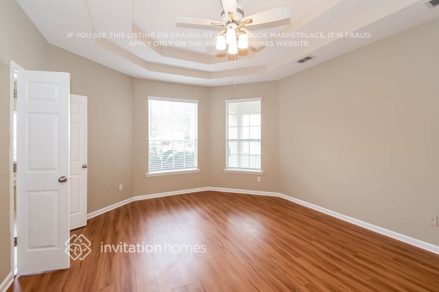 Building Photo - 2253 W Clovelly Ln