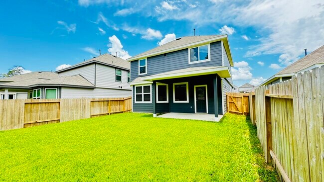 Building Photo - 2423 Bluefish Ct