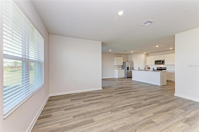 Building Photo - 18143 Wheathouse Pl