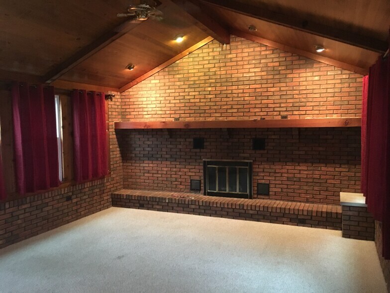 Building Photo - 6514 Brownfield Dr