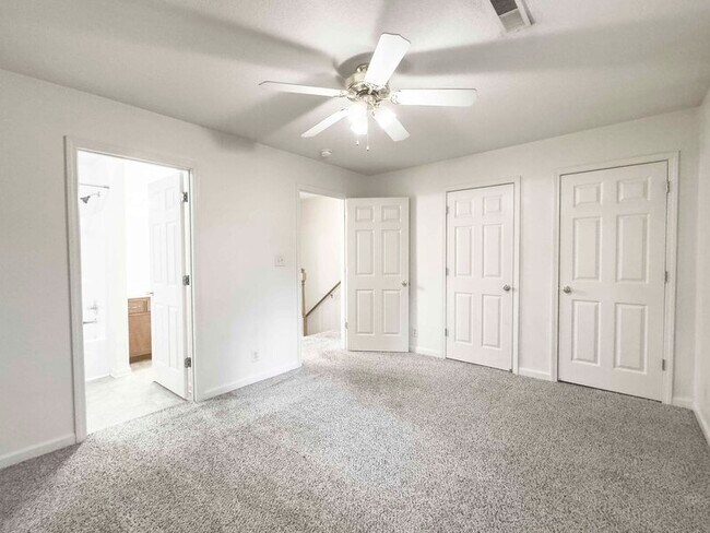Building Photo - 513-B Peachers Ridge