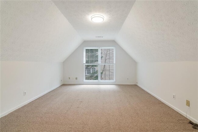 Building Photo - 430 Meadowfield Trail