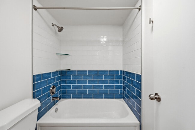 Building Photo - 2805 Casita Way
