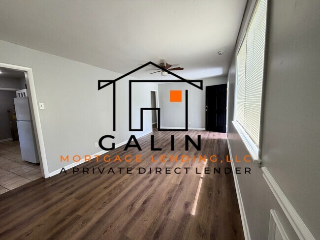 Building Photo - 1502 E 31st St