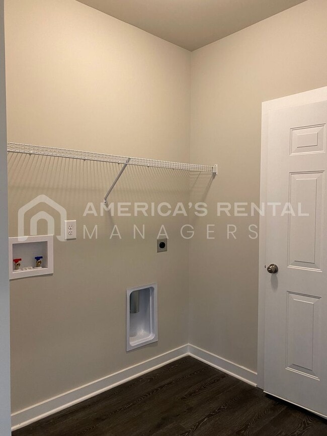 Building Photo - MOVE-IN SPECIAL!!! Gorgeous Home for Rent in McCalla, AL!!! AVAILABLE NOW!! - Sign a lease by 3/1...