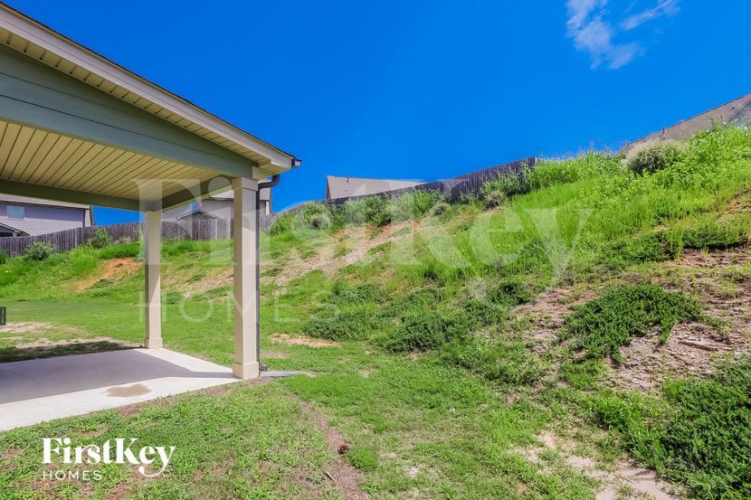 Building Photo - 566 Massey Ct