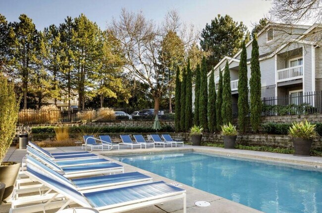 Building Photo - 17500 NW Cornell Rd