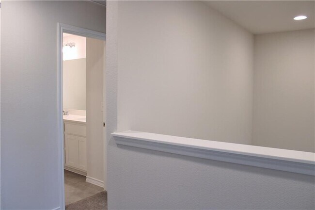 Building Photo - 344 Capstone Rd