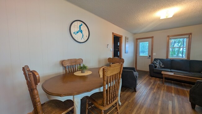 Building Photo - 1321 S Darling Dr NW