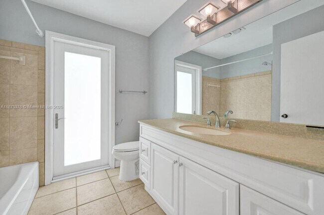 Building Photo - 5031 SW 88th Terrace