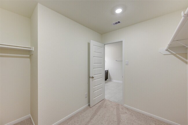 Building Photo - 22851 Fulton Lndg Dr