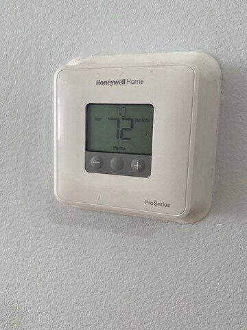 Building Photo - 1455 W Fullerton Ave