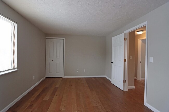 Building Photo - 5740 Vestry Ct