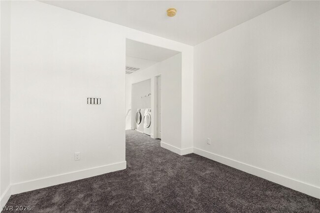 Building Photo - 10231 Bare Rabbit Ct