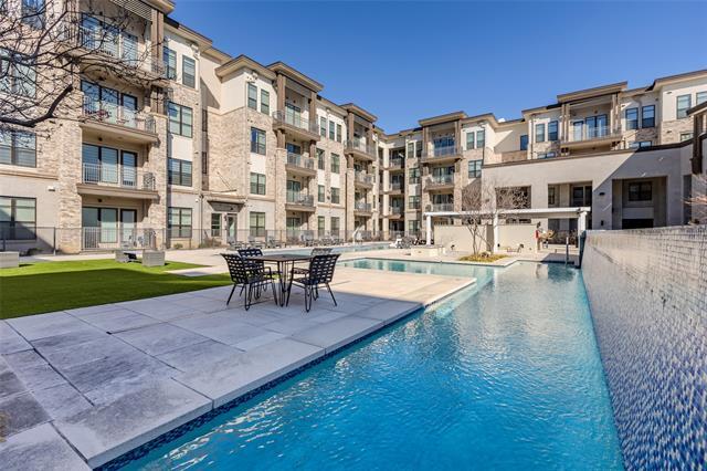 Building Photo - 2700 Old Denton Rd