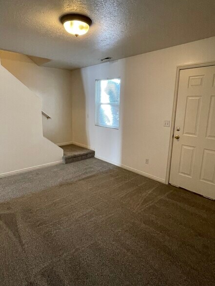 Main Floor Living Area - 360 W 300 S