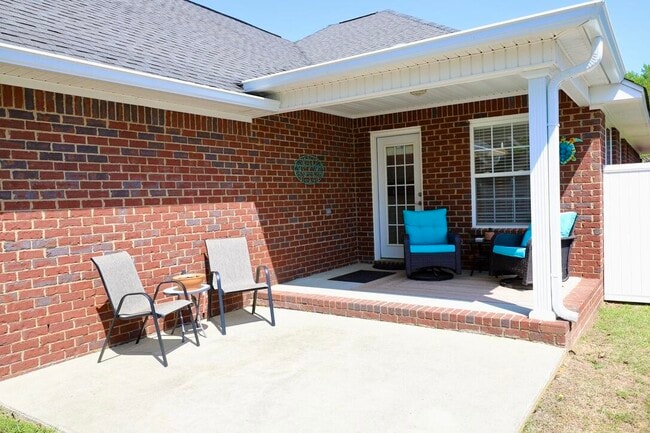 Building Photo - 3196 Daufaskie Rd