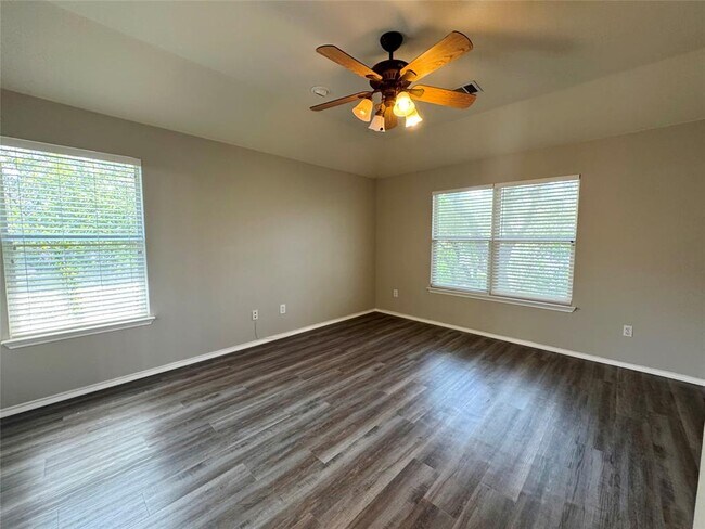 Building Photo - 2311 Portwood Bend Cove