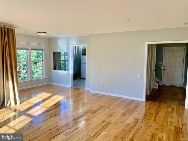 Building Photo - 6149 Stonehenge Pl