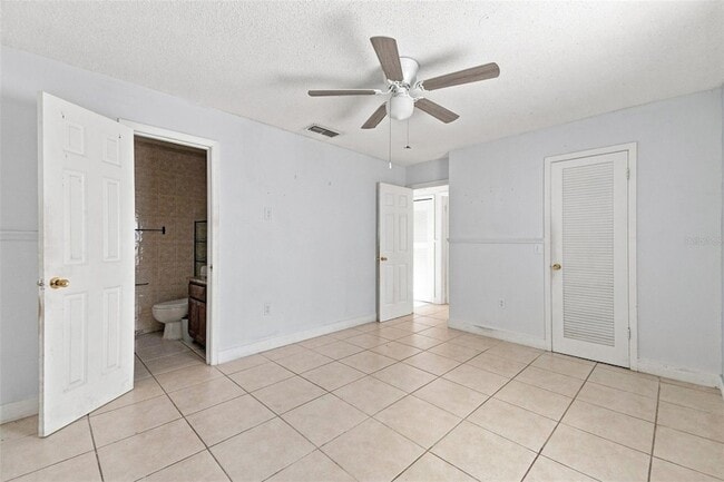 Building Photo - 9966 Burl Way